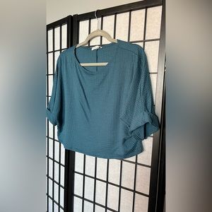 Short Sleeved Crop Top